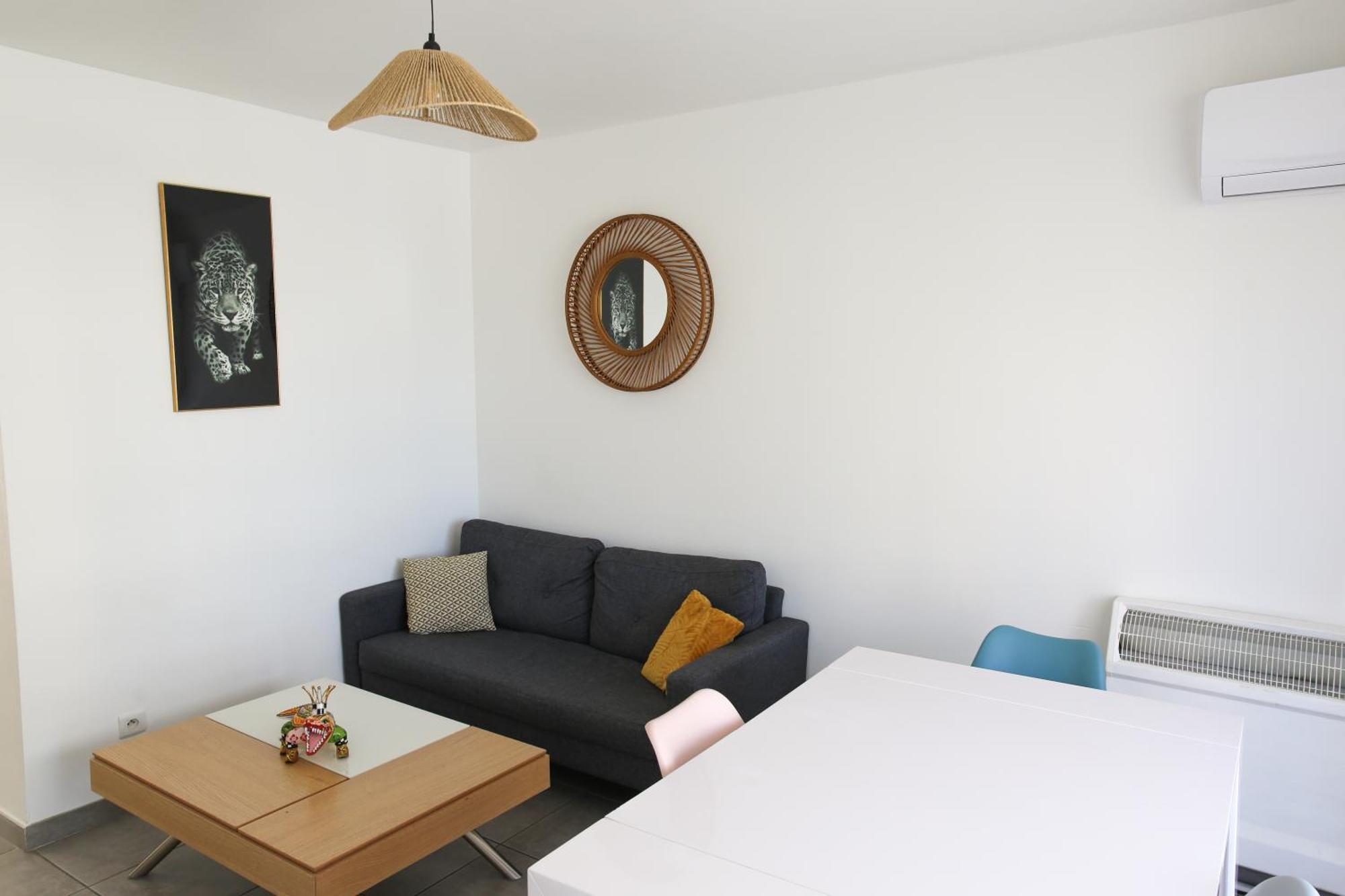 Appart Cosy Sur Salon De Provence Luaran gambar