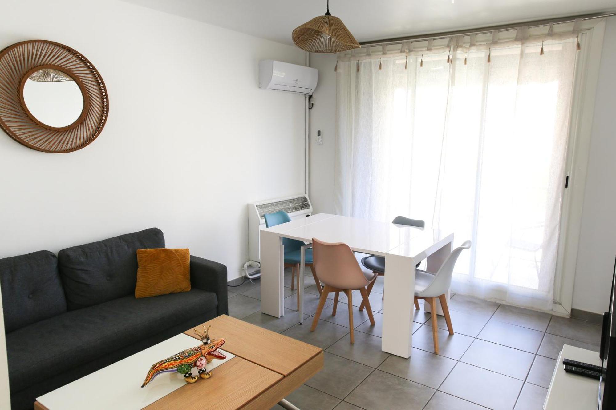 Appart Cosy Sur Salon De Provence Luaran gambar