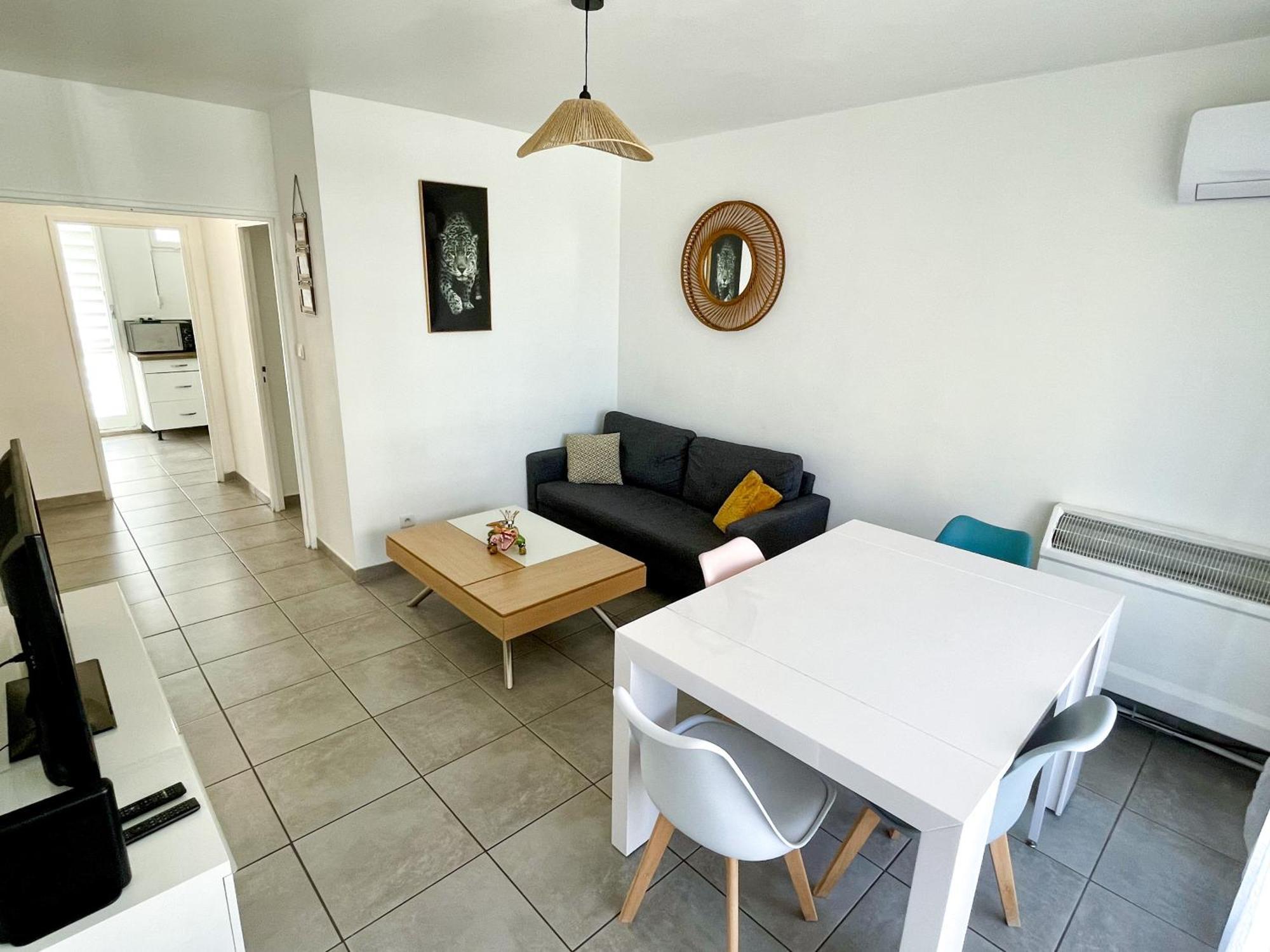 Appart Cosy Sur Salon De Provence Luaran gambar